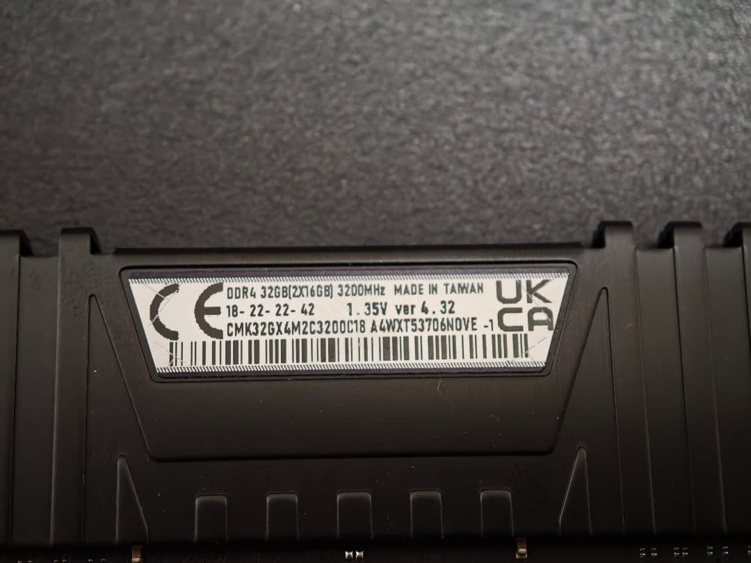 CORSAIR DDR4-3200MHz 16gb×2 32gb