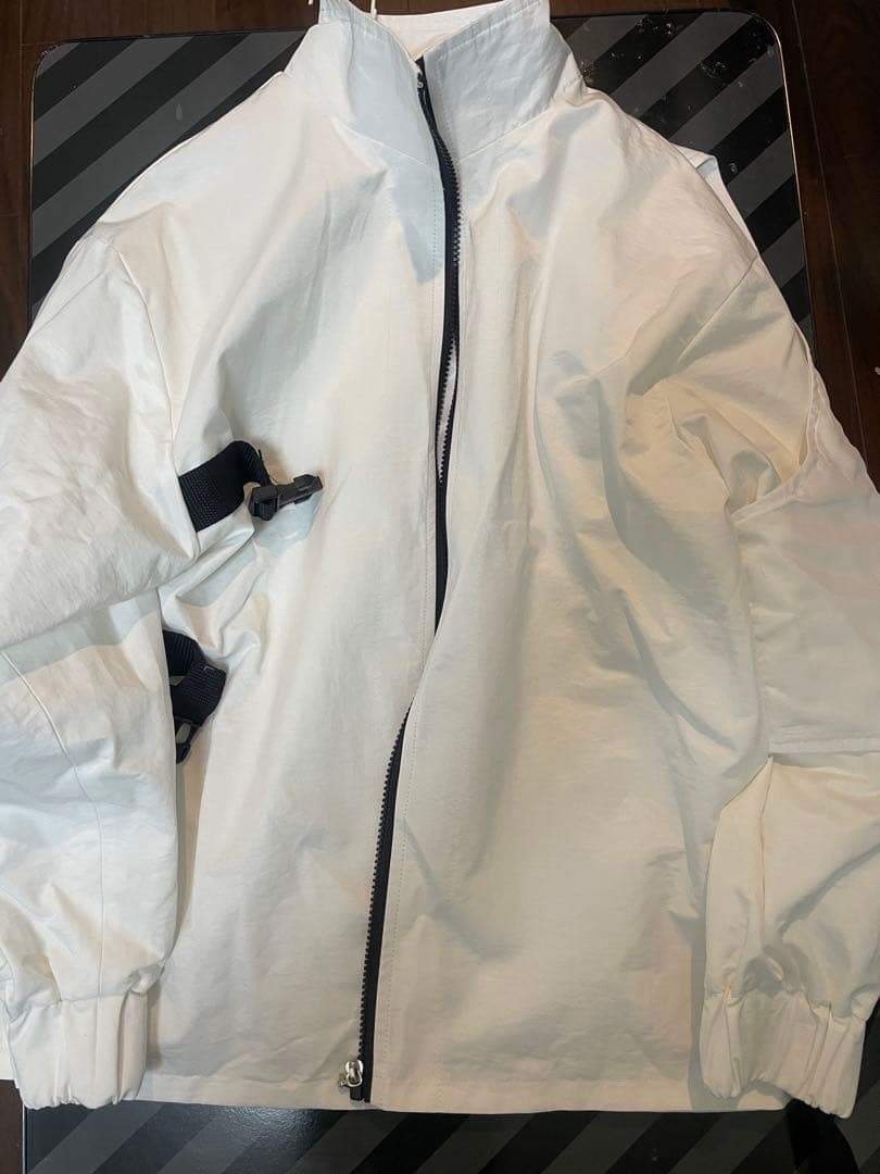 にじさんじ　ローレンイロアス　コスプレ