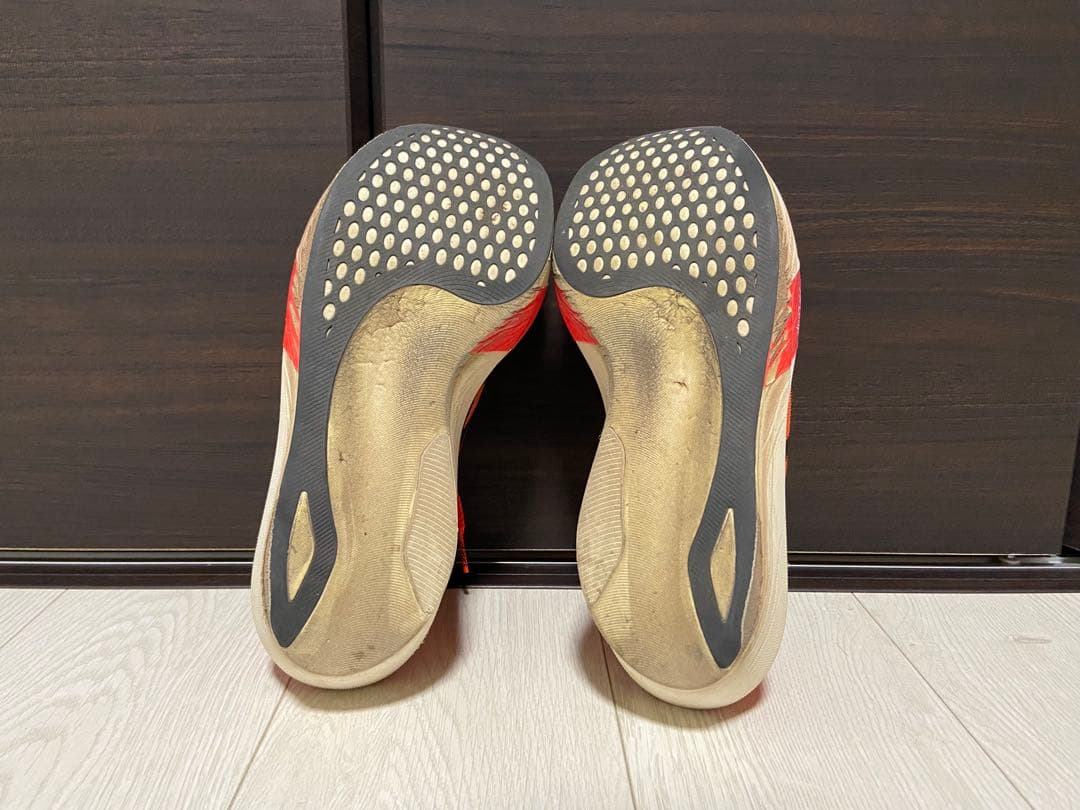 へ*ん様 25.5cm asics メタスピードエッジtokyo