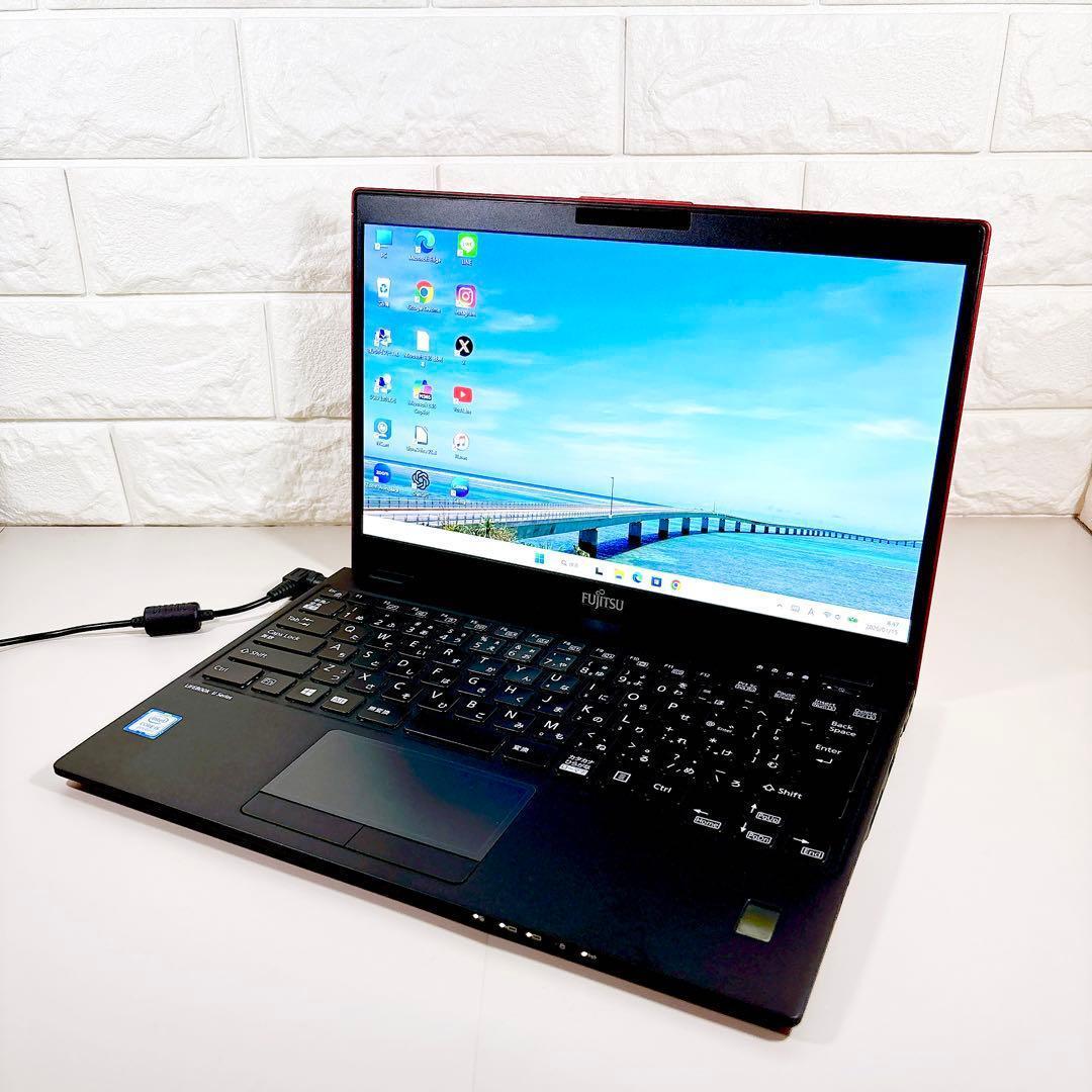 薄型軽量！✨高性能i5 第８世代 快適SSD フルHD ノートパソコン 富士通