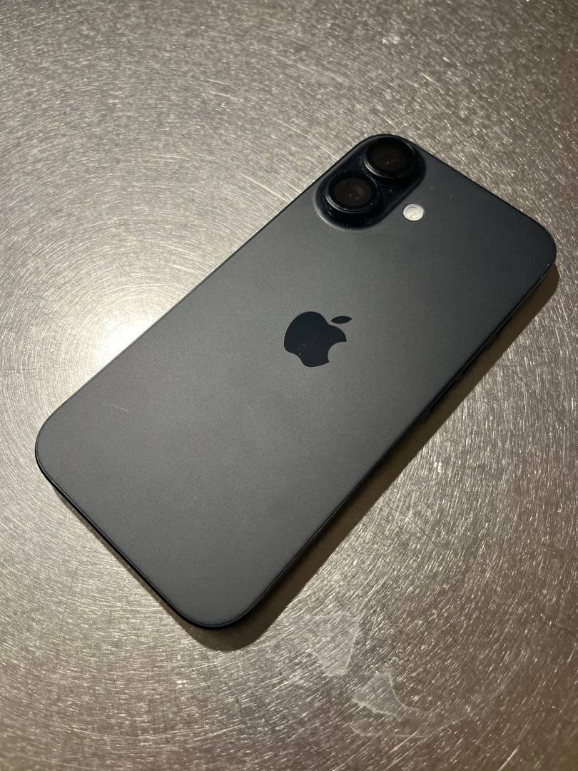 iPhone 16 256GB ブラック
