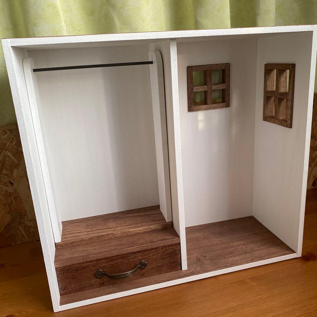 おうち型人形用木製収納ケース　ネオブライス　アイシードール　ドール用クローゼット