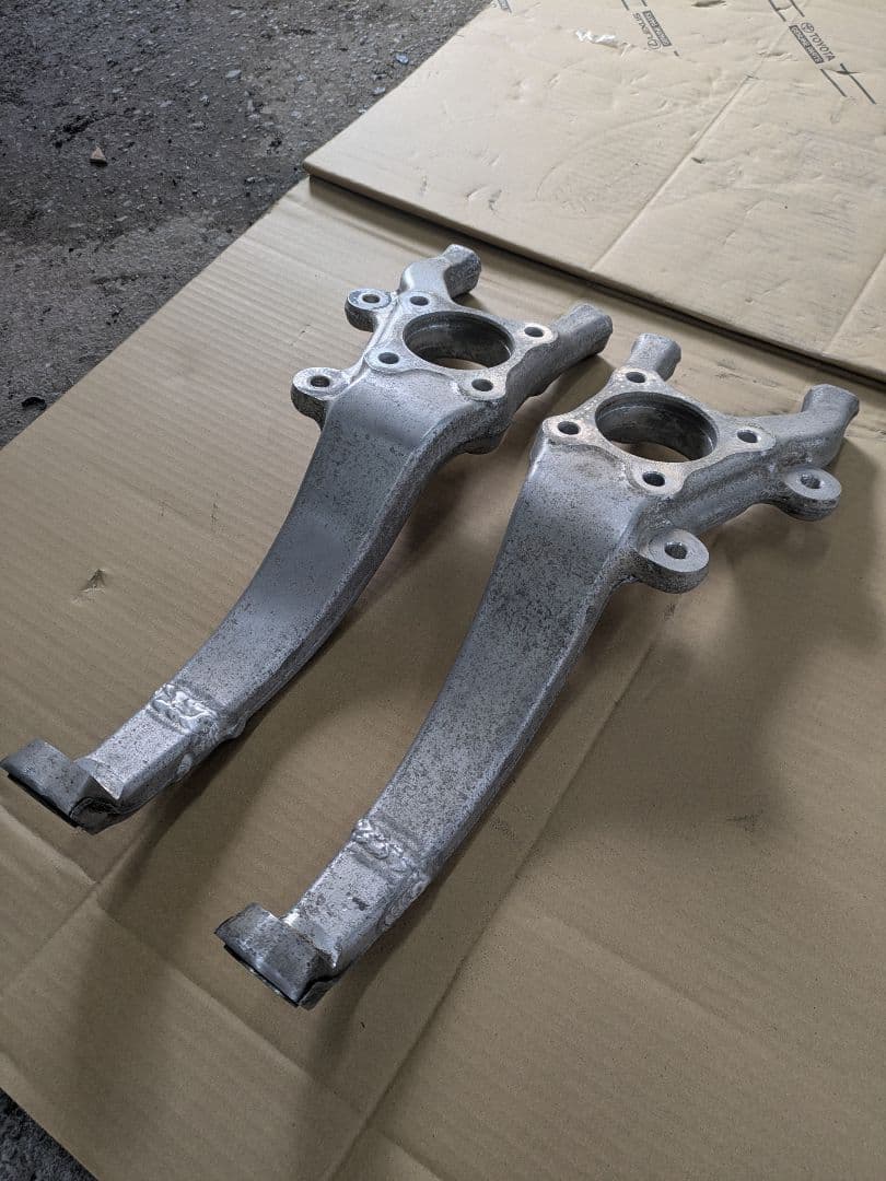 18 クラウン　ショートナックル