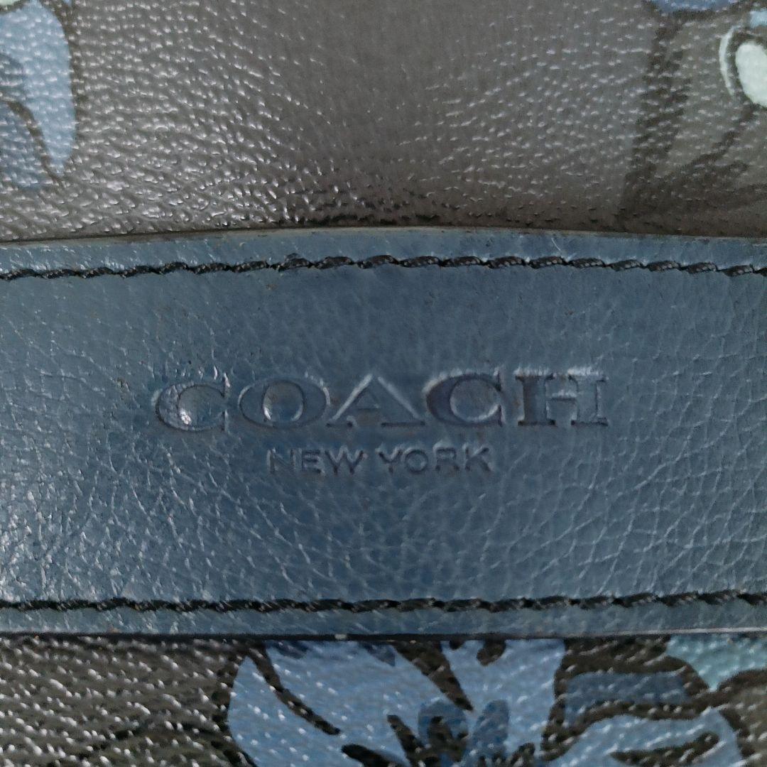希少美品 COACH フラワープリント ボディバッグ　ネイビー レザー 花柄