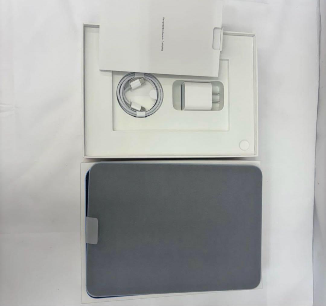 iPad 第11世代 Wi-Fi 128GB ほぼ新品ブルー