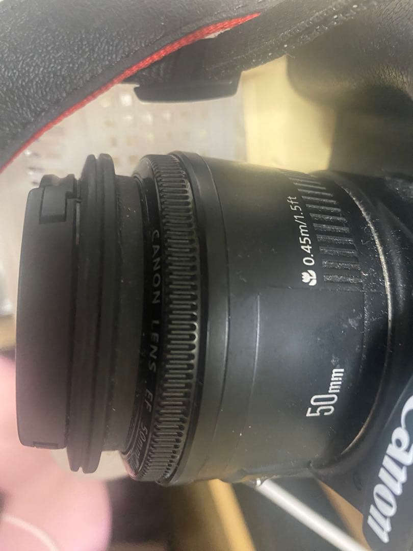 Canon EOS Kiss X10 レンズ付き