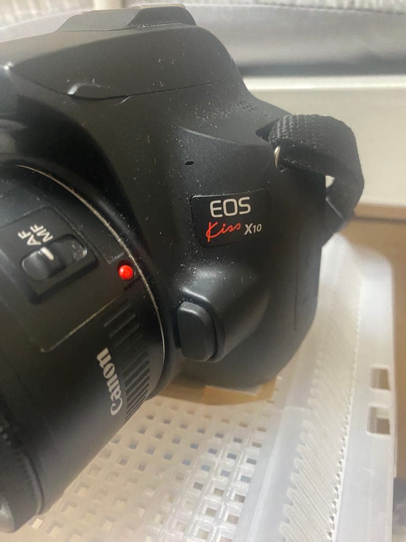 Canon EOS Kiss X10 レンズ付き