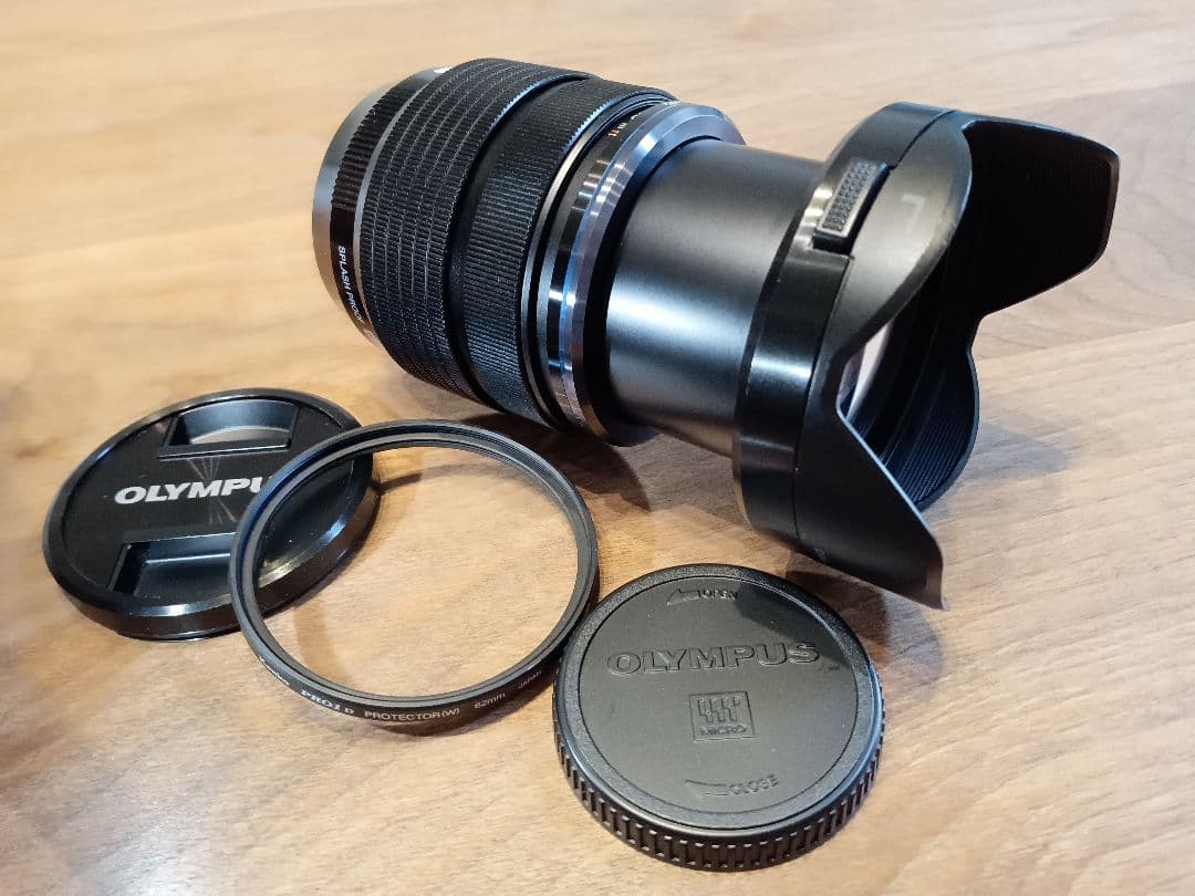 レンズガード付 OLYMPUS M.ZUIKO 12-40mm F2.8 PRO