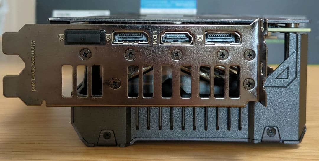 グラフィックボード・グラボ・ビデオカード ASUS GeForce RTX4070 TUF Gaming