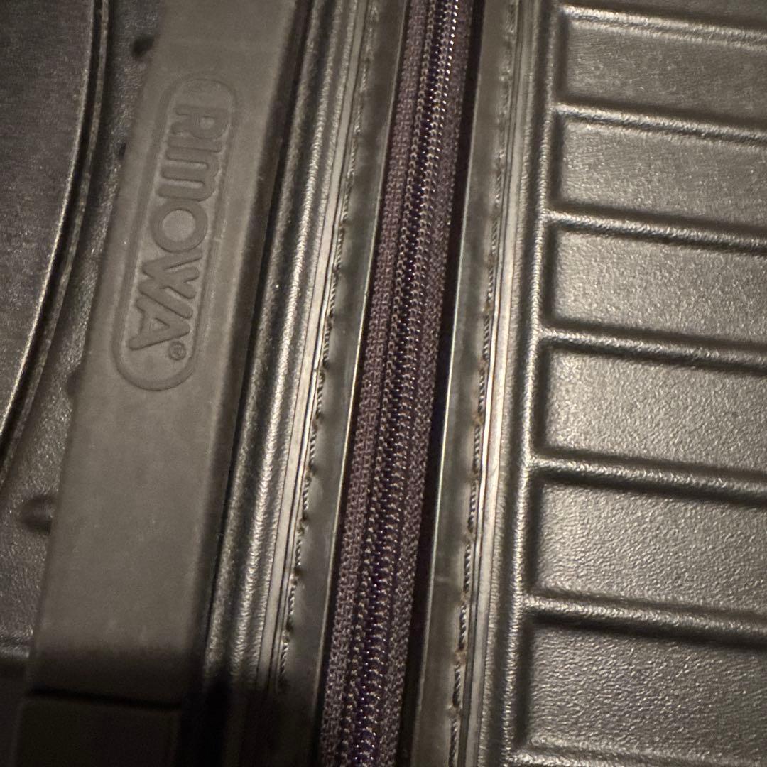 リモワ　キャリーケース　64l ? e-tag