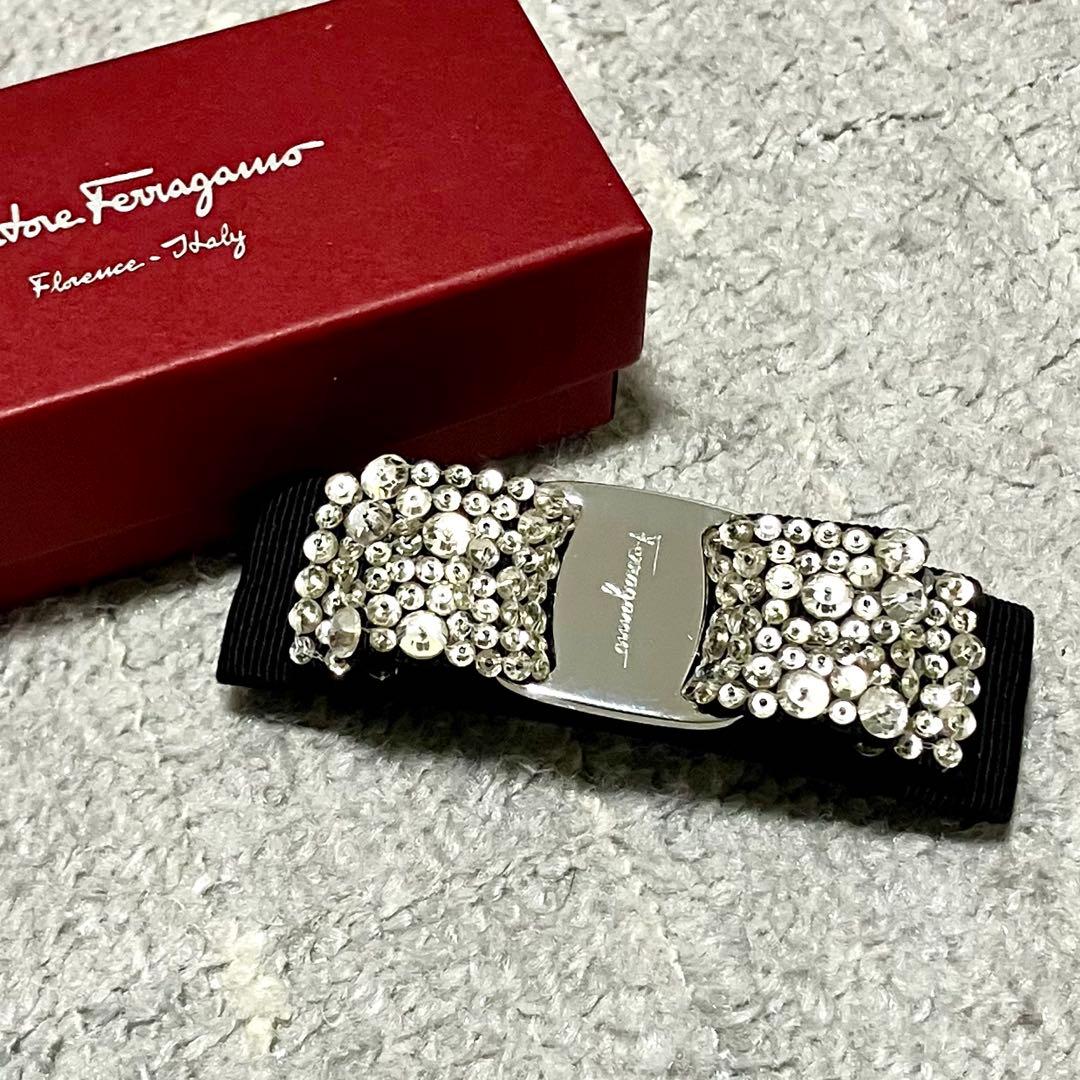 フェラガモ［バレッタ］ヴァラ　ラインストーン　ヘアバンド　ブラック　箱付き