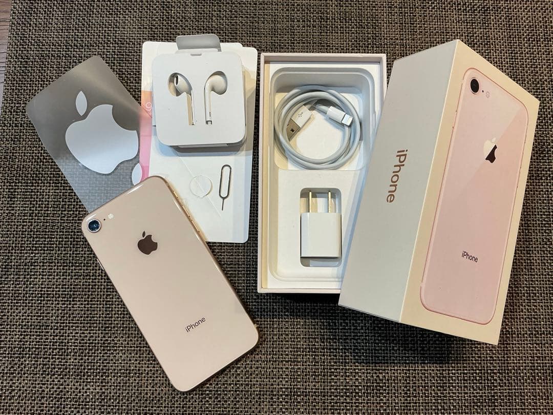 iPhone 8 64GB ゴールド simフリー