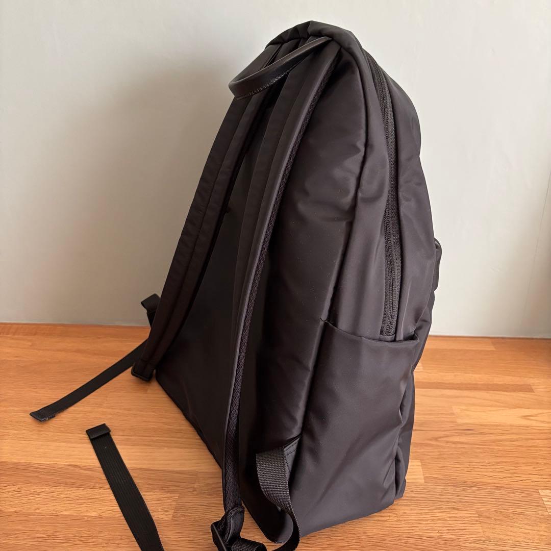 北欧、暮らしの道具店「品よく、すっきり」大人のためのリュックサック