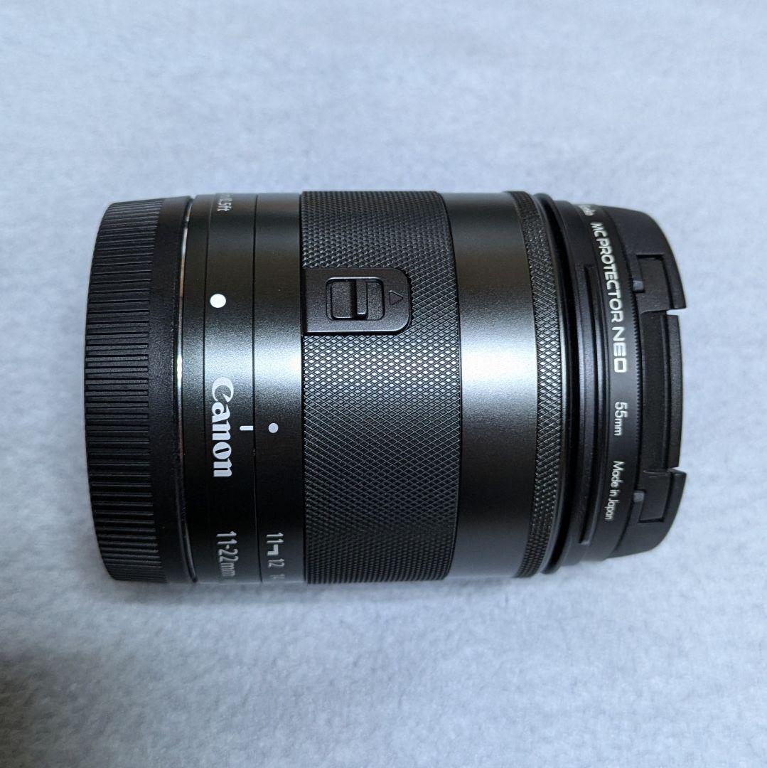 【中古】EOS Kiss M 本体/レンズ3本/付属品/その他