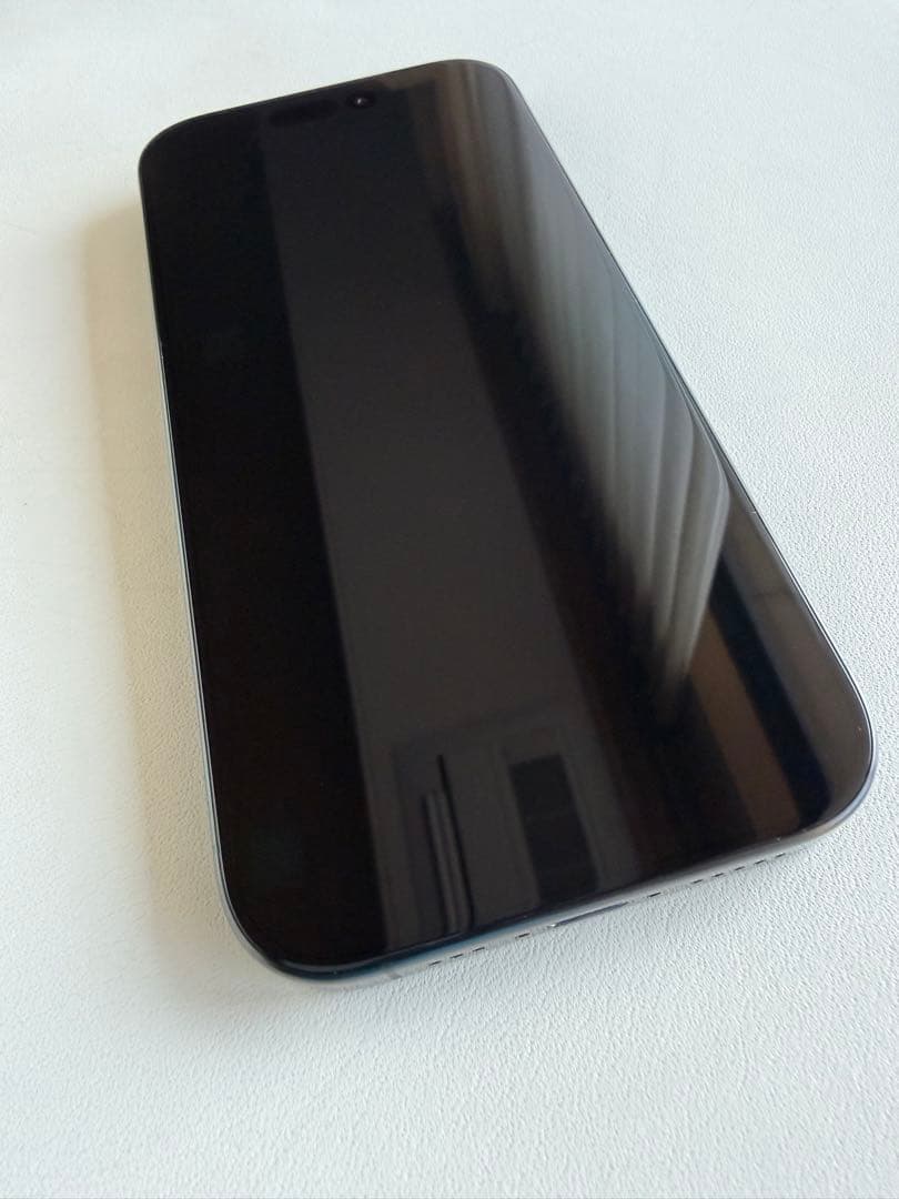 【超美品】iPhone 16 pro ブラックチタニウム 256GB