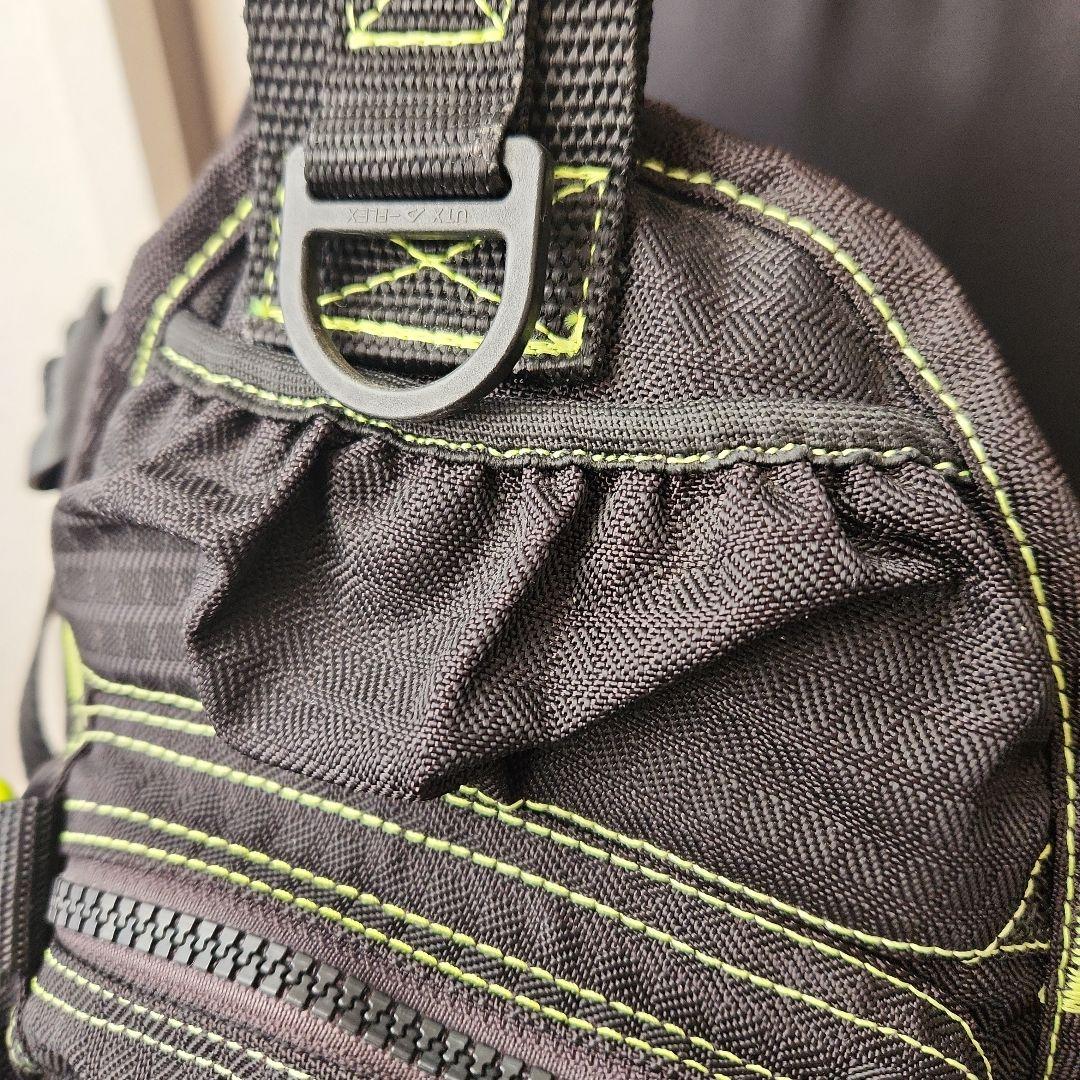 マズメ レッドムーン ライフジャケット エクストリーム LJ4TH