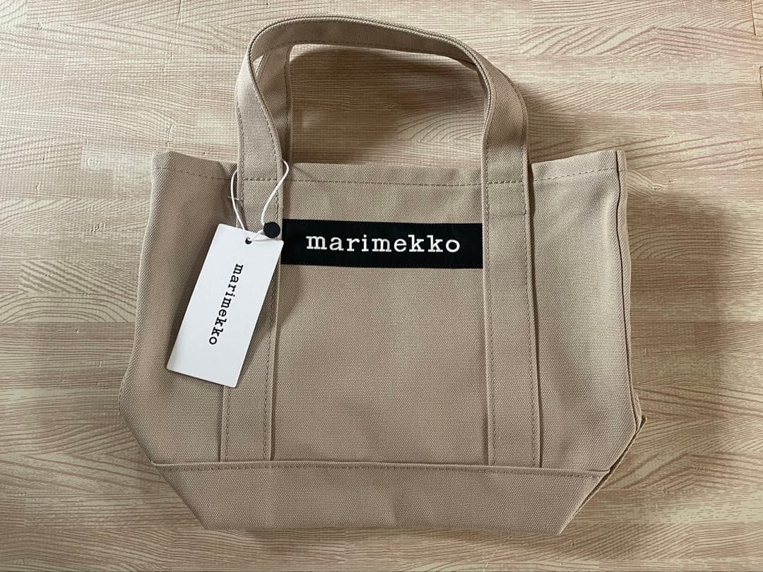 専用　　marimekko ベージュ トートバッグ