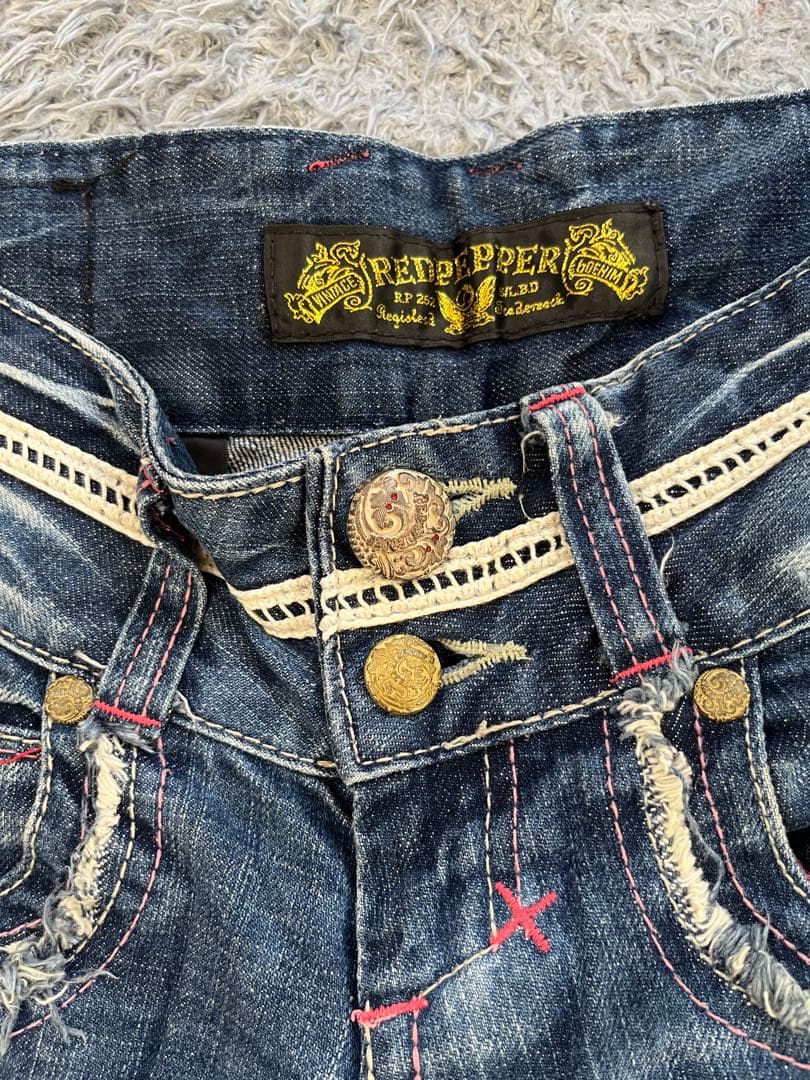 激レア　Y2K red pepper バタフライ刺繍　部分レース　フレアデニム