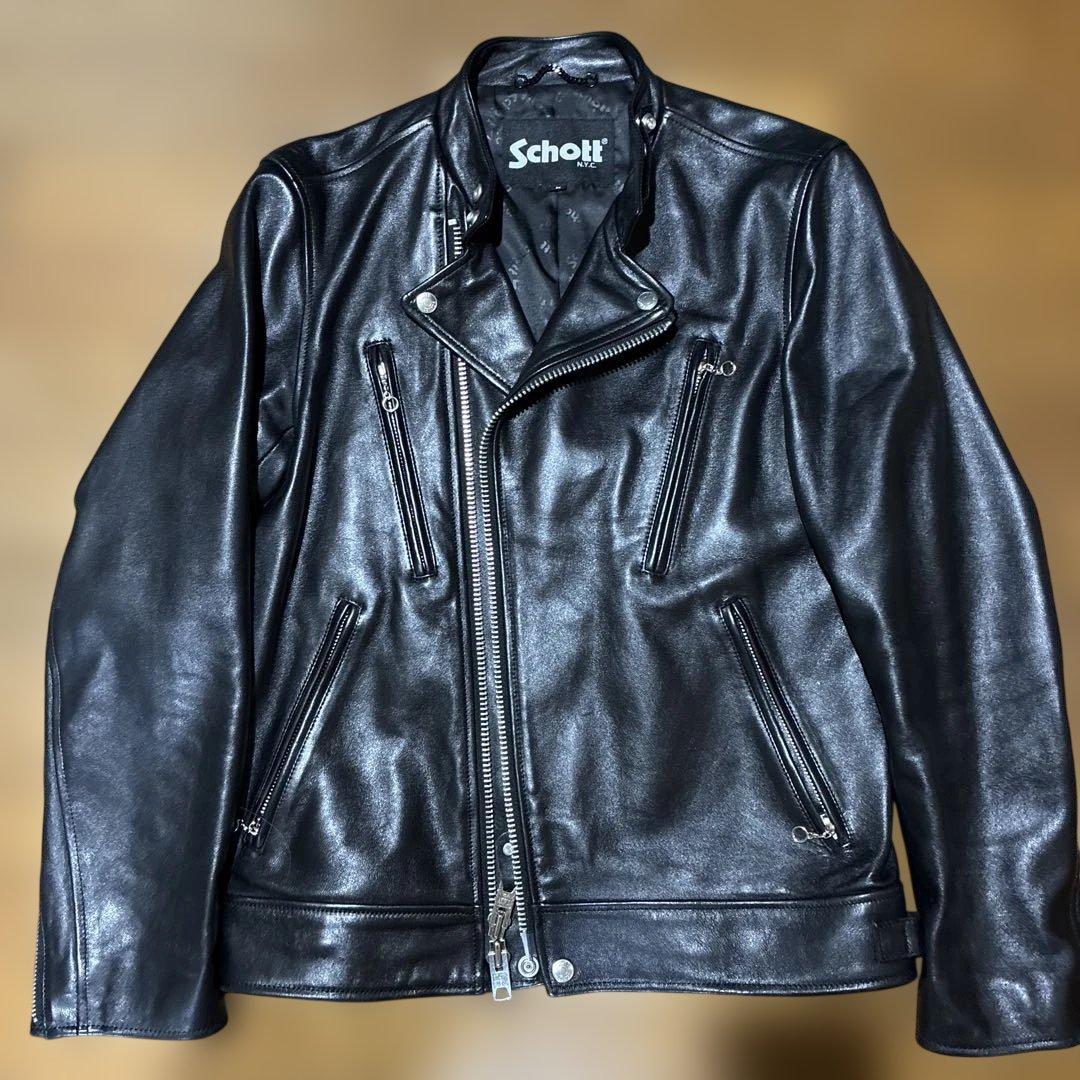 現行モデルショットライダース　ダブルブレスト