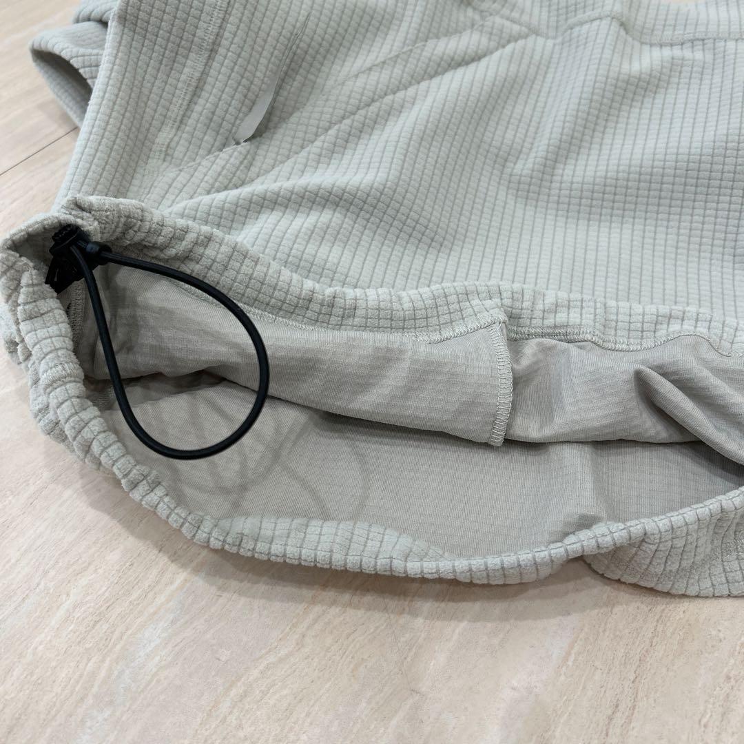 韓国スノボウェアブランドGAFHのフーディー ジャケット　サイズL