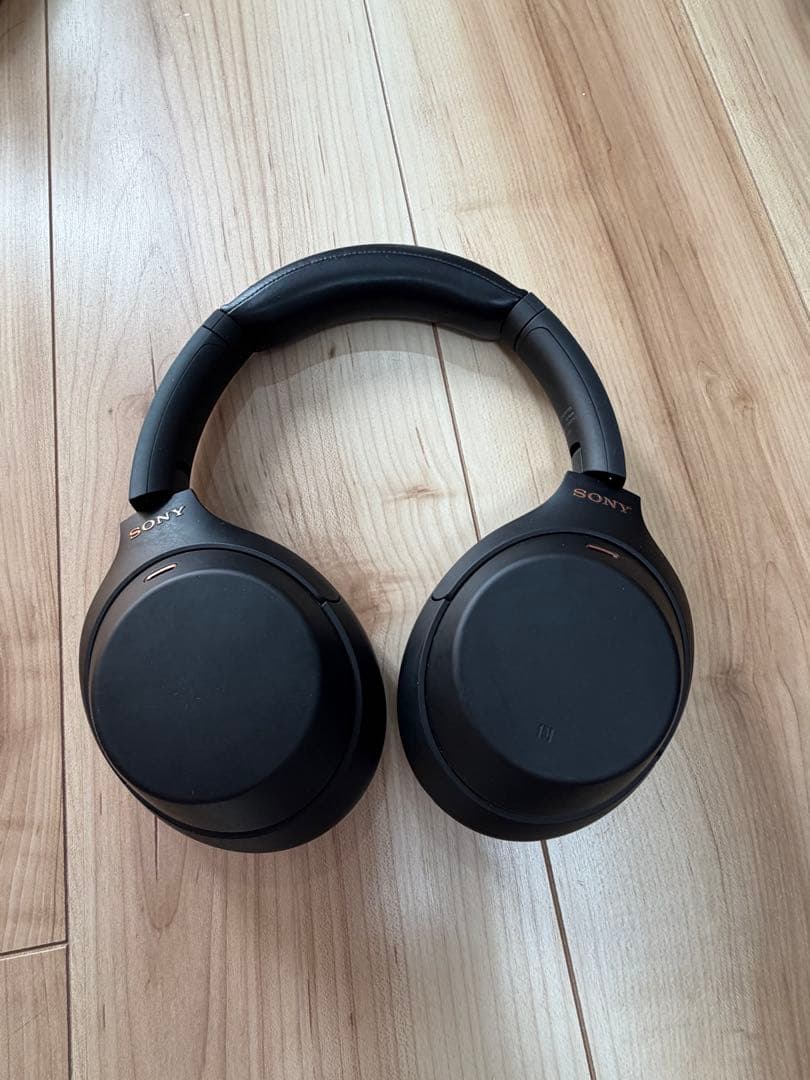 SONY ワイヤレスヘッドホン ブラック　 WH-1000 XM4