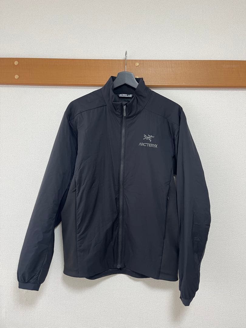 アークテリクス　アトムジャケット