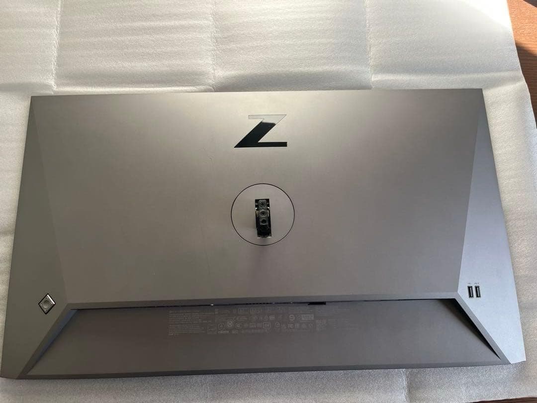 HP Z27u G3 27インチモニター USB-C(100W)充電給電、他