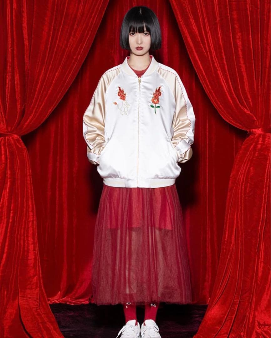 HOTELO スカジャン リバーシブル 赤 白 刺繍