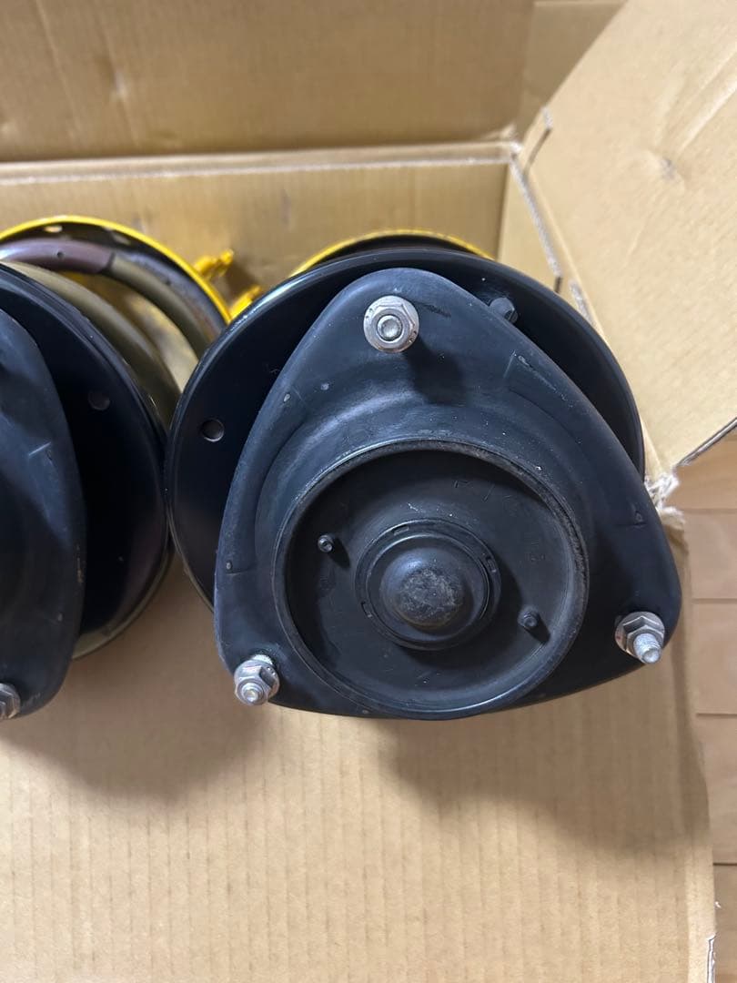 レヴォーグ2019年式vmg取り外しテインダウンサス取付済みサスペンション一式