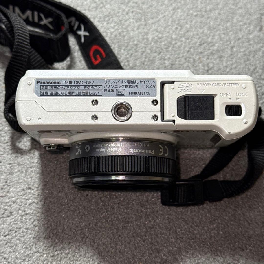 ☆動作OK Panasonic DMC-GF2 レンズ付き14mm F2.5