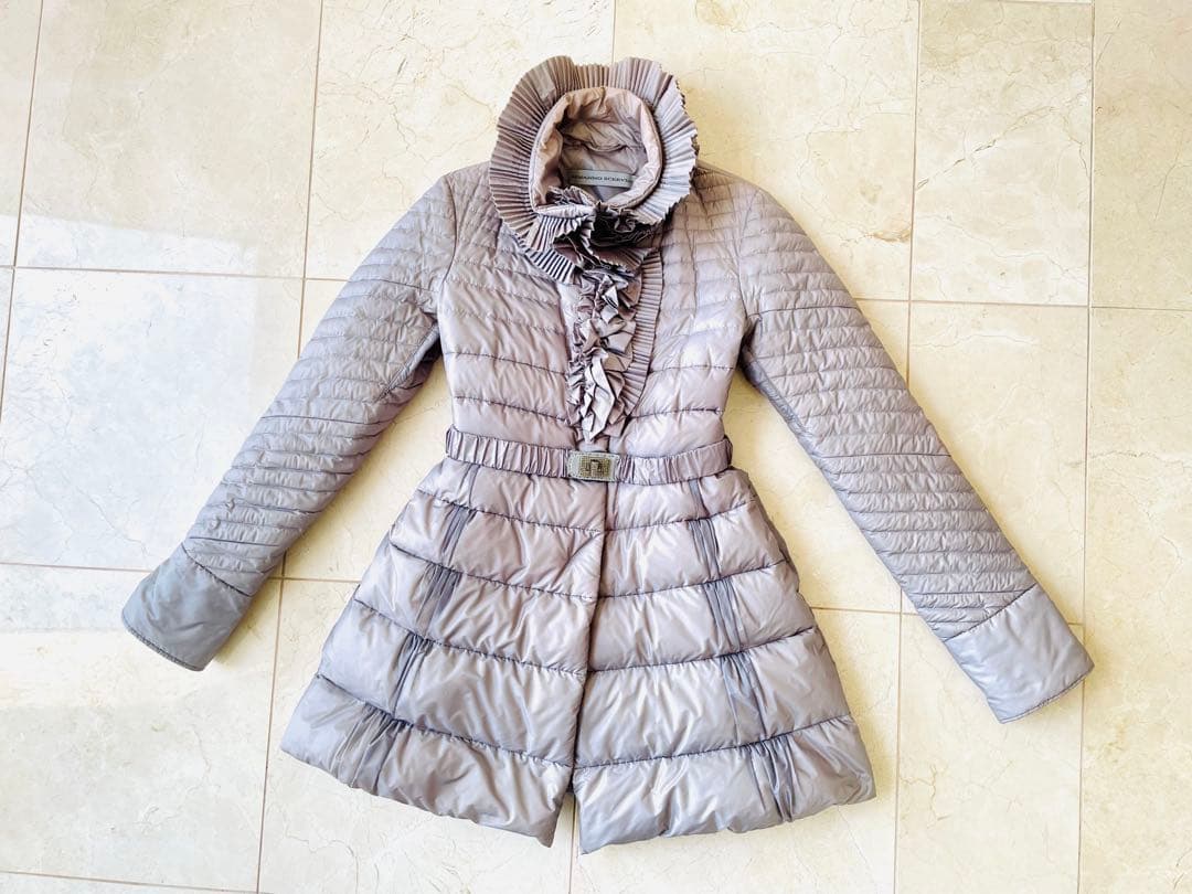 エルマンノシェルビーノ　ビジュ　フリル　ダウンジャケット 訳あり