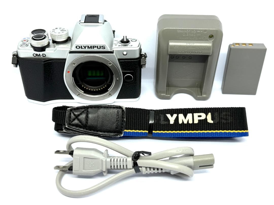 ☆OLYMPUS OM-D E-M10 MarkII ボディー シルバー☆