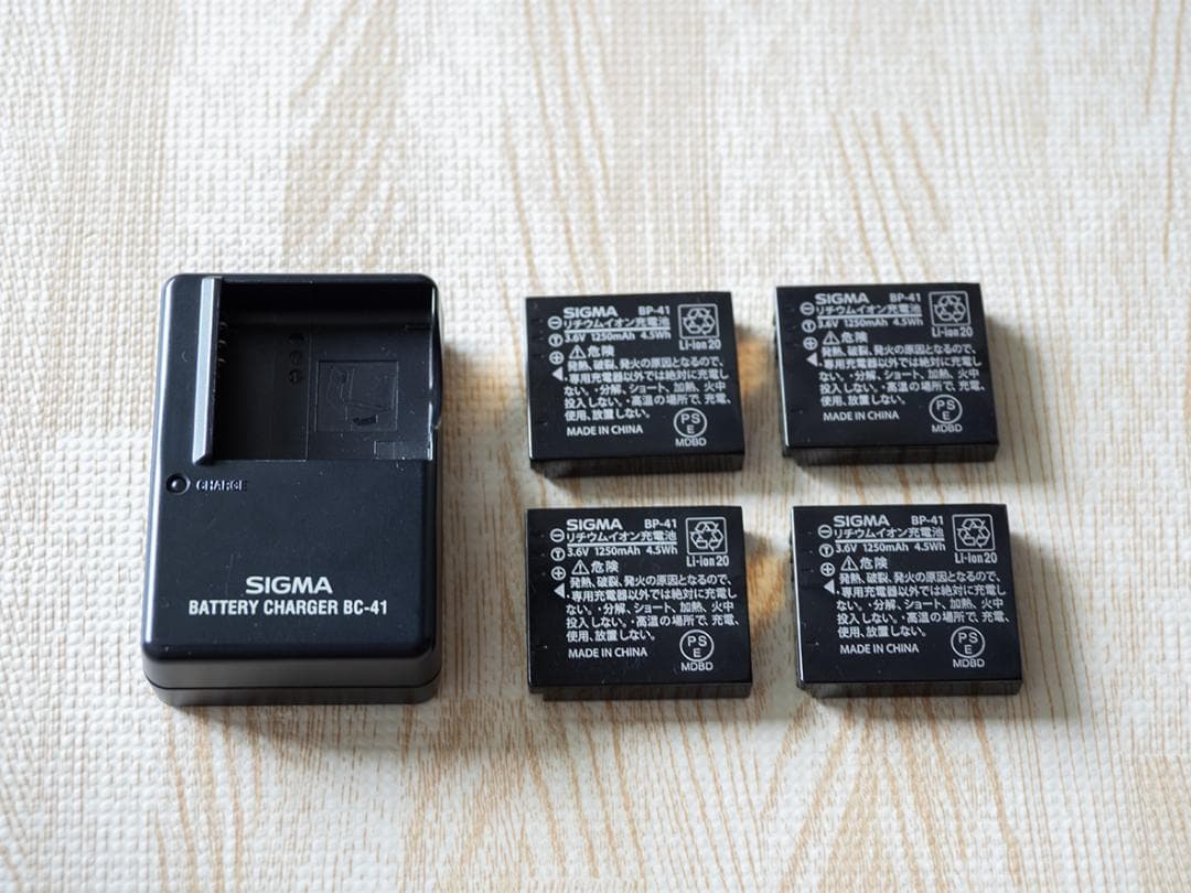 dp3 merrill sigma　コンデジ　foveon　訳あり