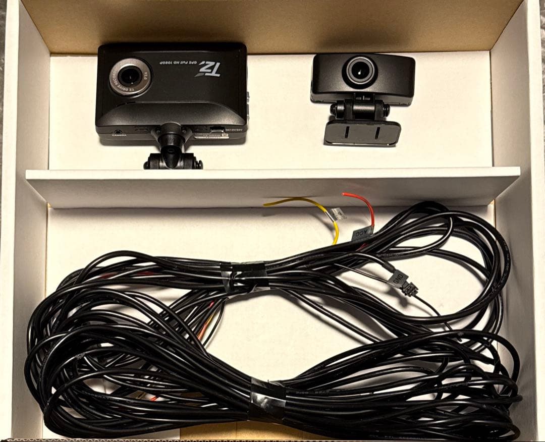 コムテックTZ-DR210ドライブレコーダー