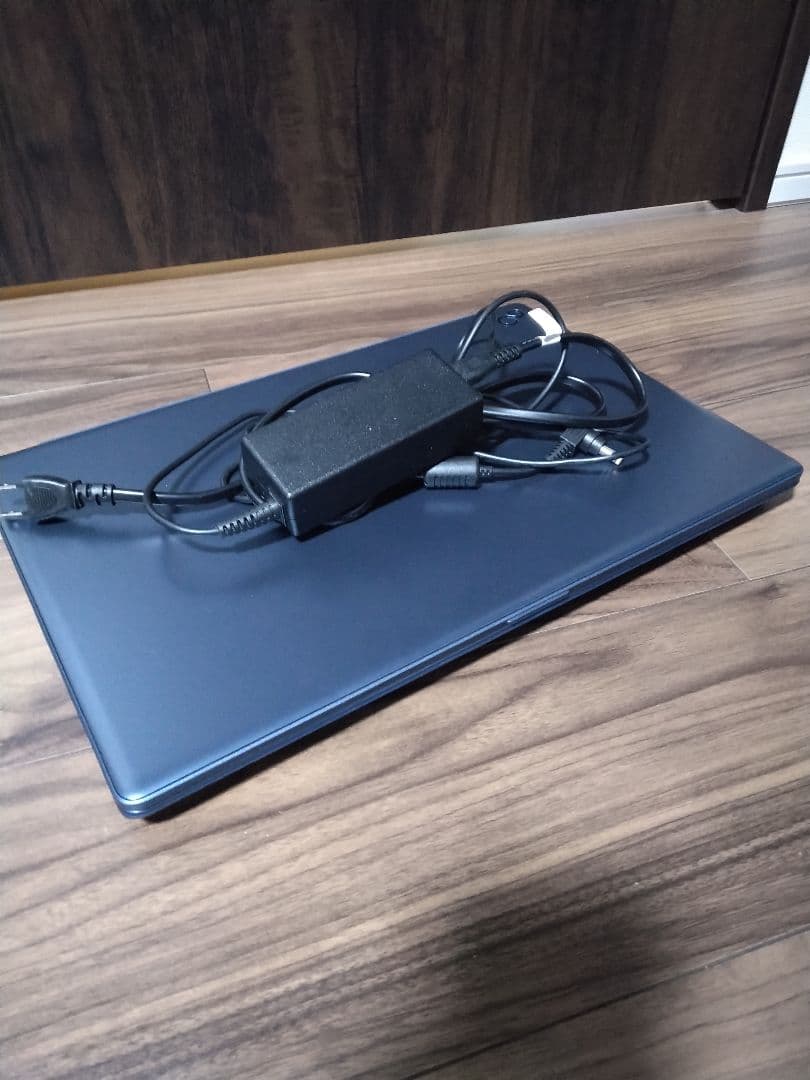 富士通 LIFEBOOK AH55/H3　メタリックブルー ノートPC