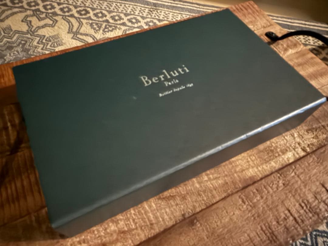 BERLUTI イタウバ ロングジップウォレット ヴェネチアカーフレザー