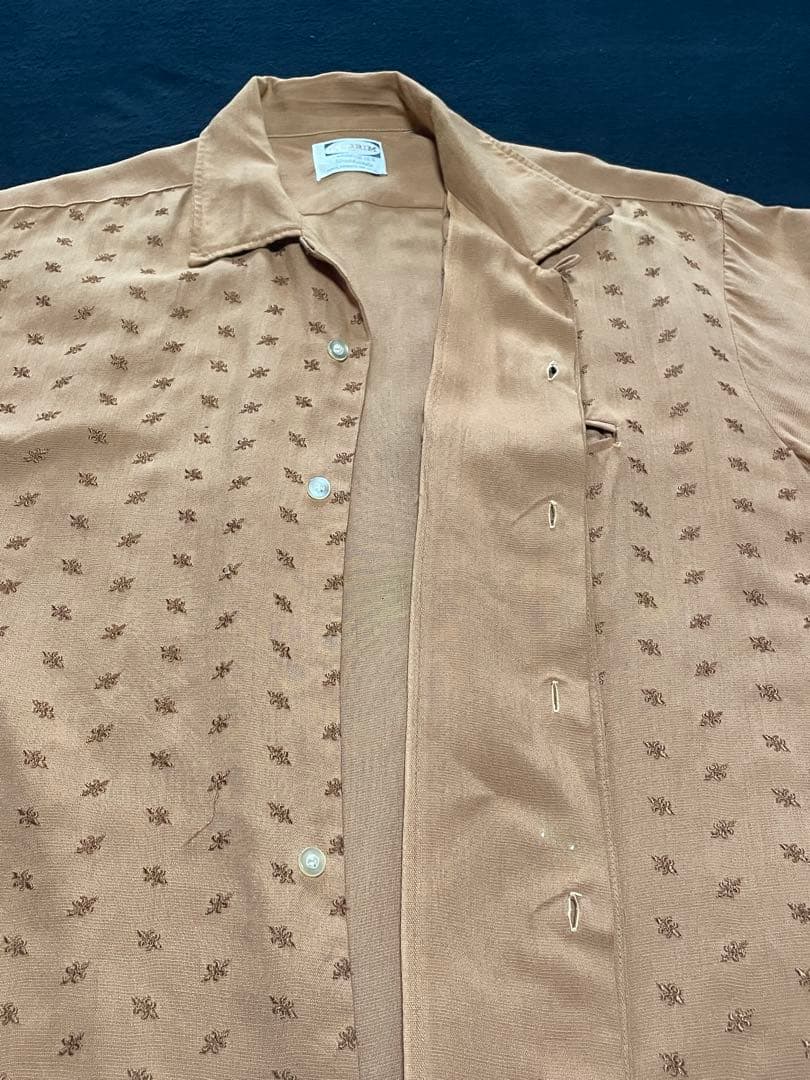 60's PILGRIM 刺繍タン開襟シャツ