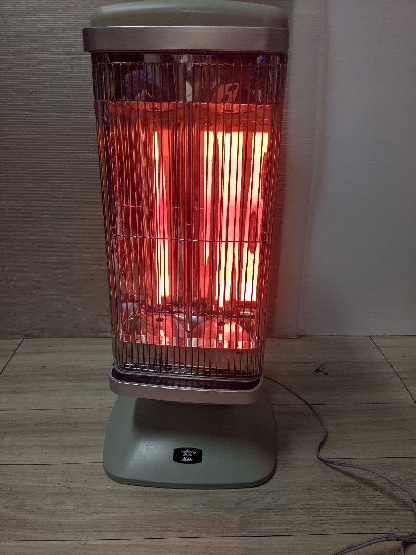 Aladdin アラジン 遠赤グラファイトヒーター　 電気ストーブ　 暖房器具