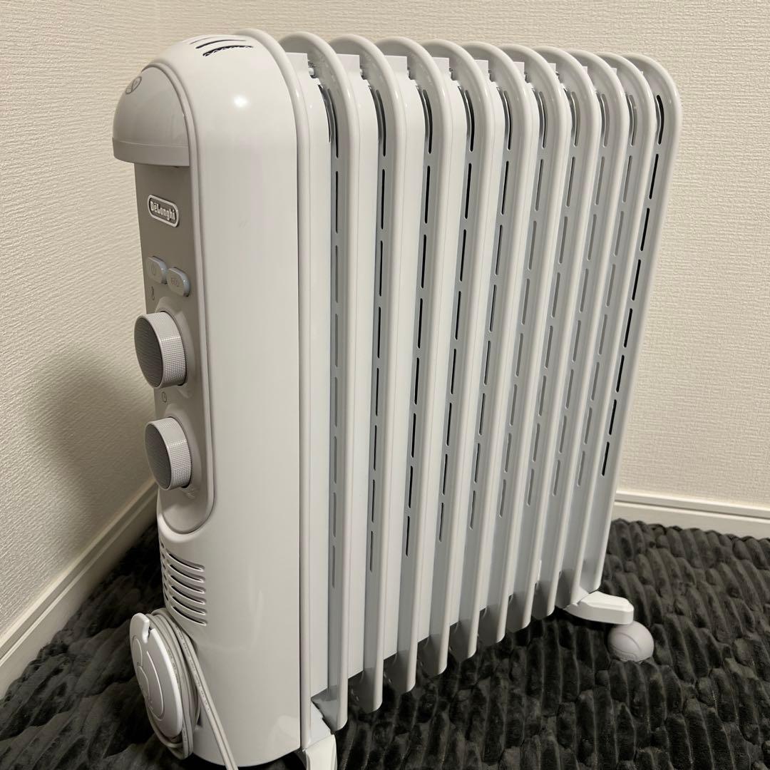 【超美品｜店頭展示品】デロンギ オイルヒーター RHJ45M1115-LG