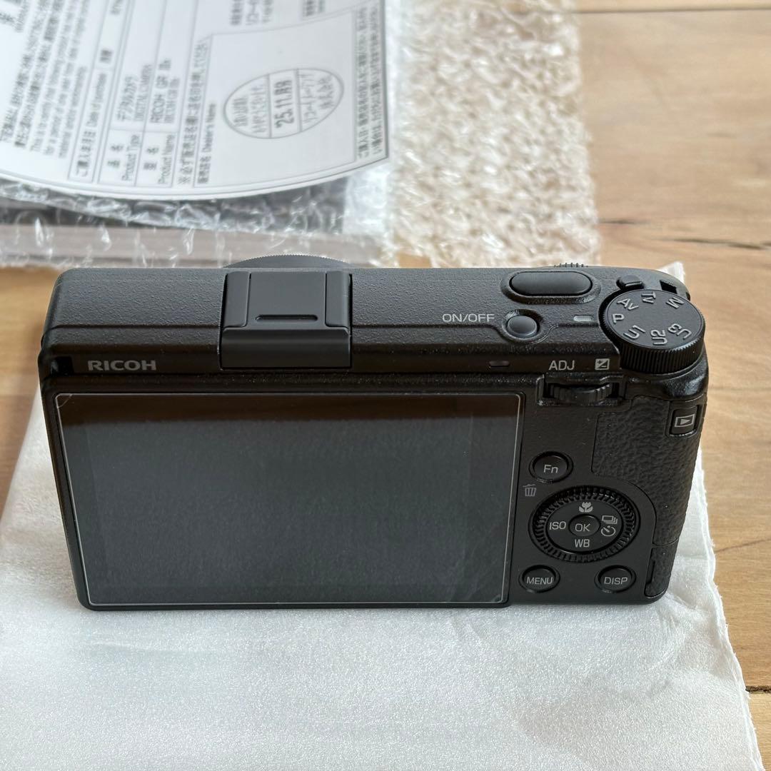 【極美品】 RICOH GRIIIx 【2025年11月分　付属品多数】