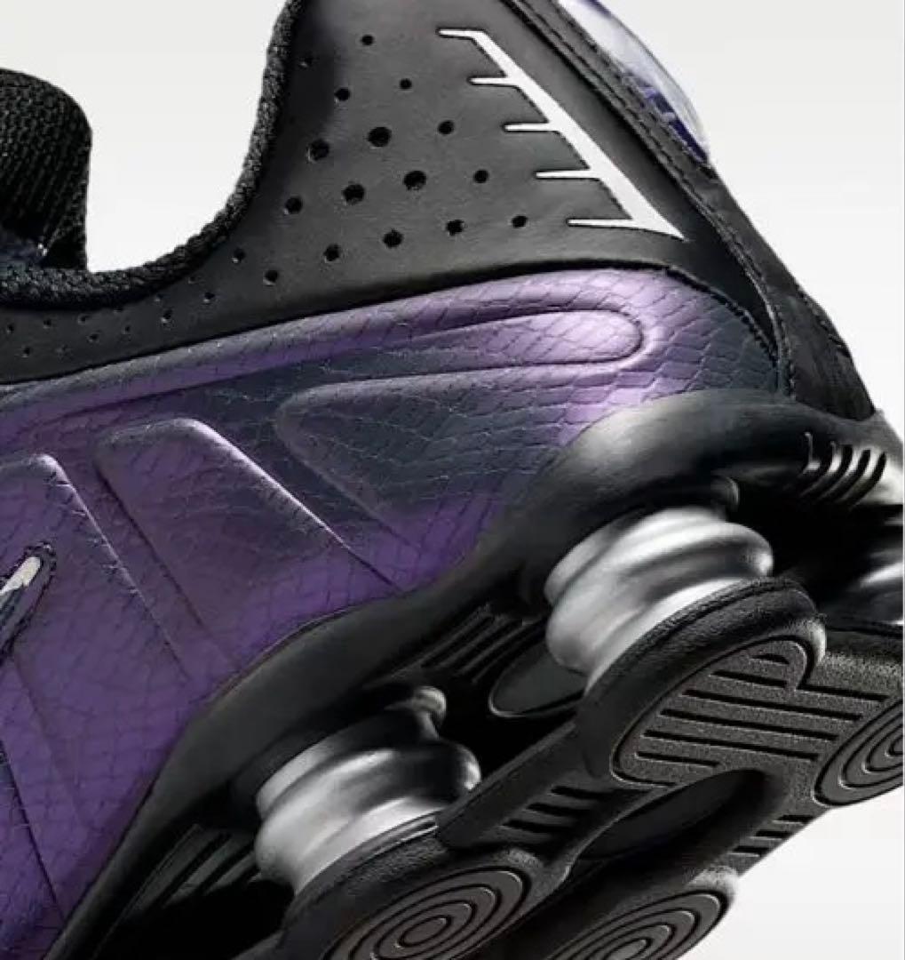 靴 Shox R4 Black llic Silver