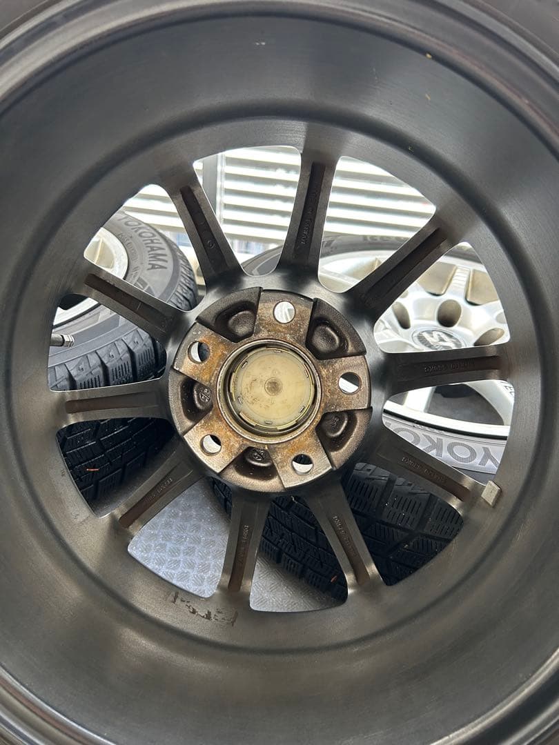 な*ま様 スポーツテクニック　16×7JJ 120/5H ET35 205/55