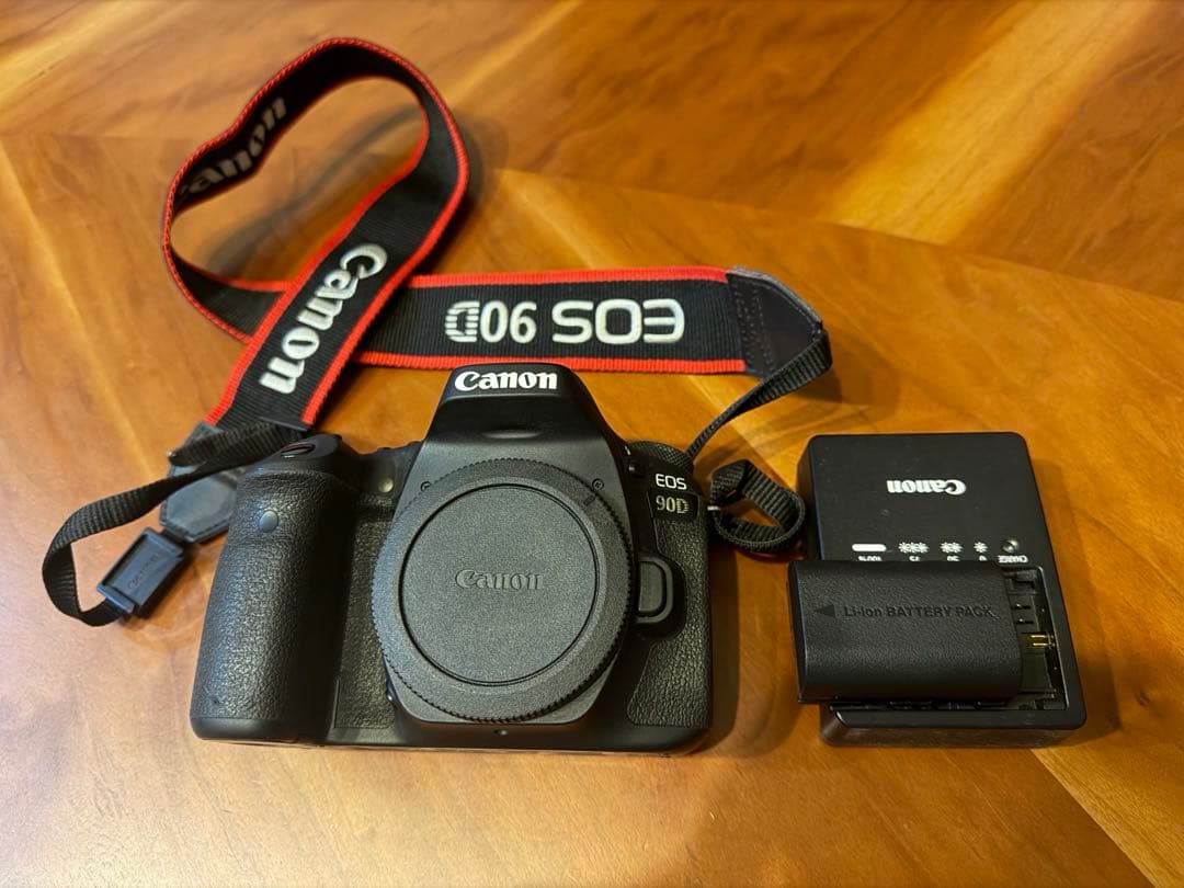 canon eos90D デシダル一眼レフカメラ