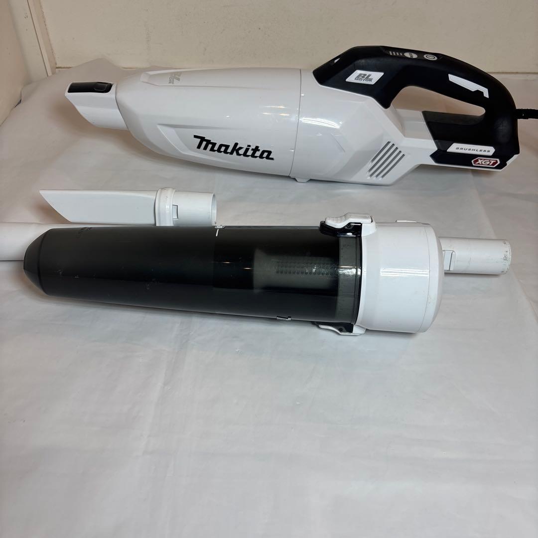 マキタ 40Vmax コードレススティッククリーナー　バッテリー充電器付き