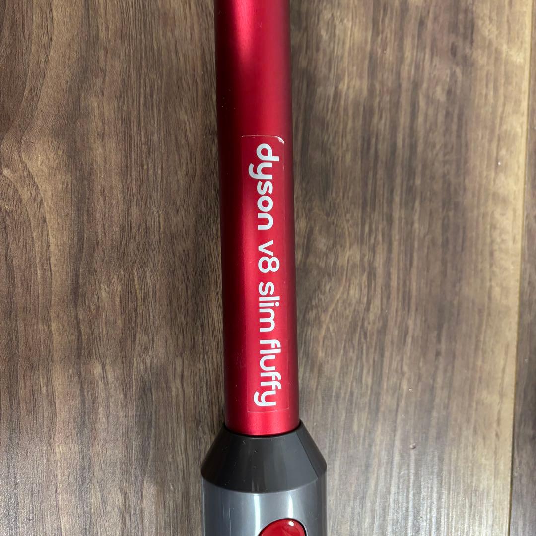 簡易清掃済み！すぐ使えます！dyson V8 slim fluffy 掃除機