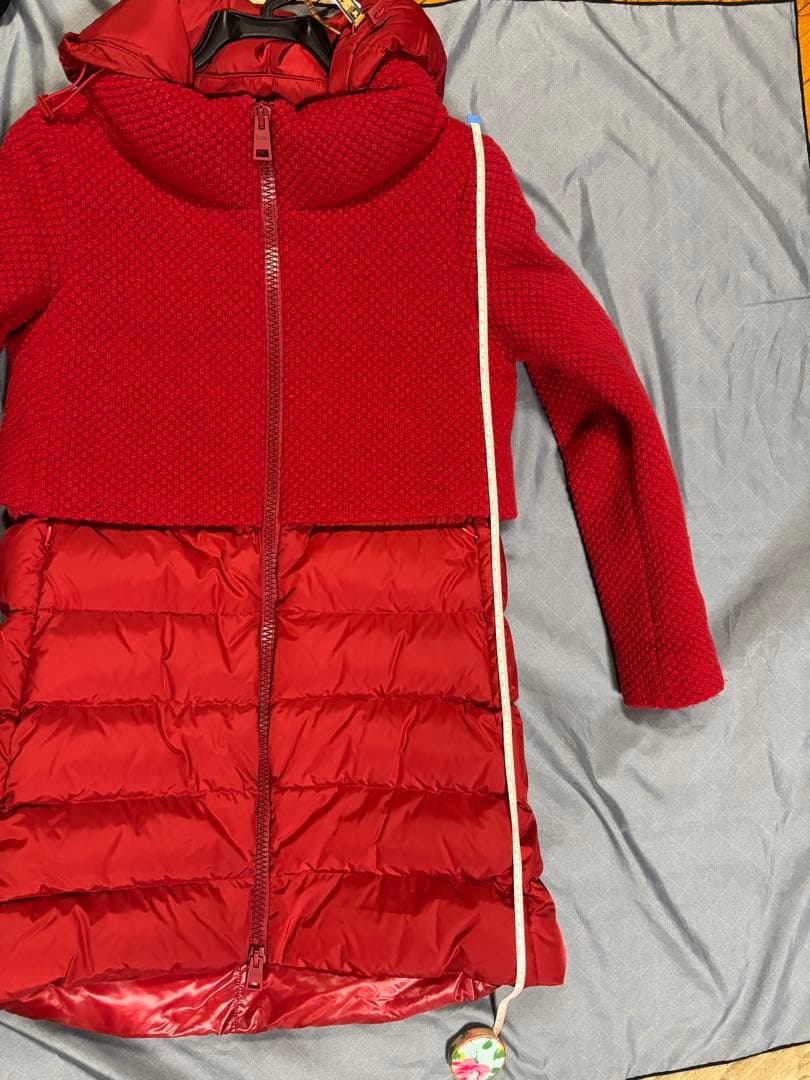 Aya Iinuma 　HERNO ダウンジャケット