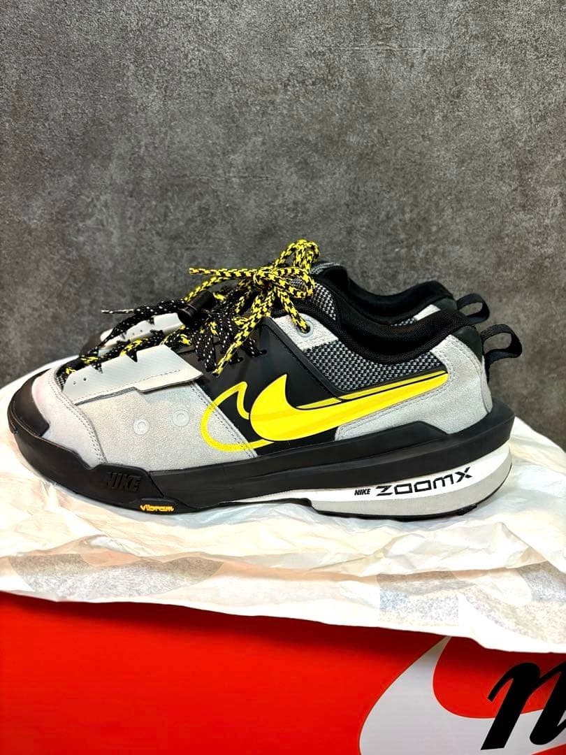 sacai × Nike Zegamadome \"Matte Silver\"