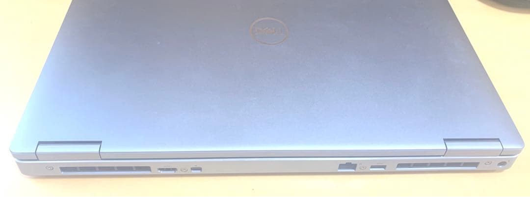 美品超高性能DELL7740 Xeon 4K 2TB 64GBオフィス2024