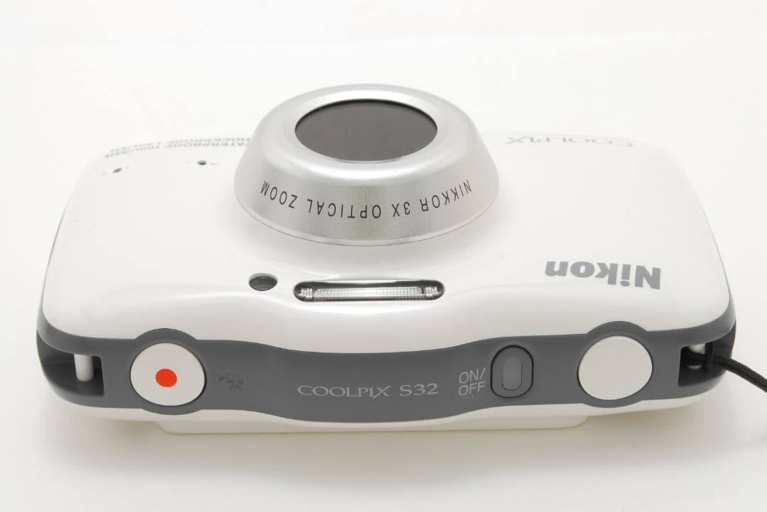 Nikon COOLPIX S32 ホワイト 防水カメラ 動作確認済み