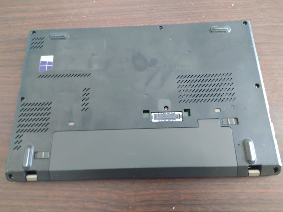 Lenovo ノートパソコン Linux Mint 22 Windows 11